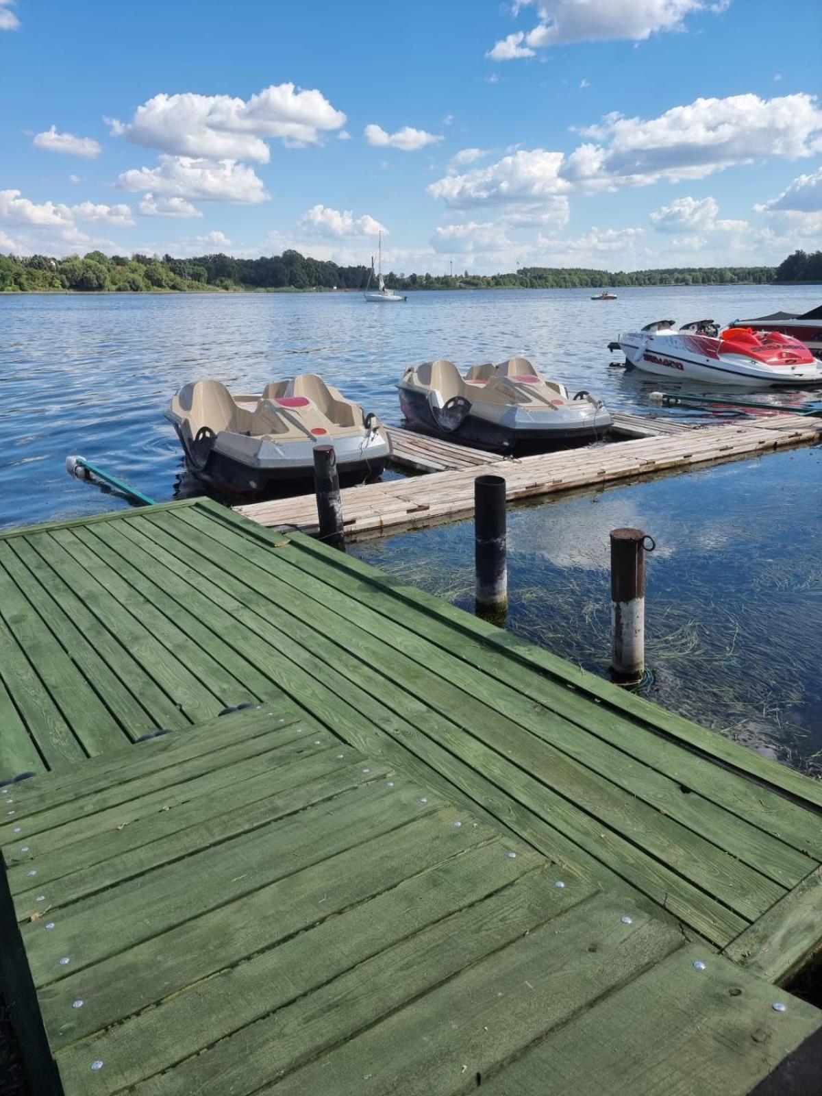 Hotel Mikorzyn Ślesin Екстериор снимка