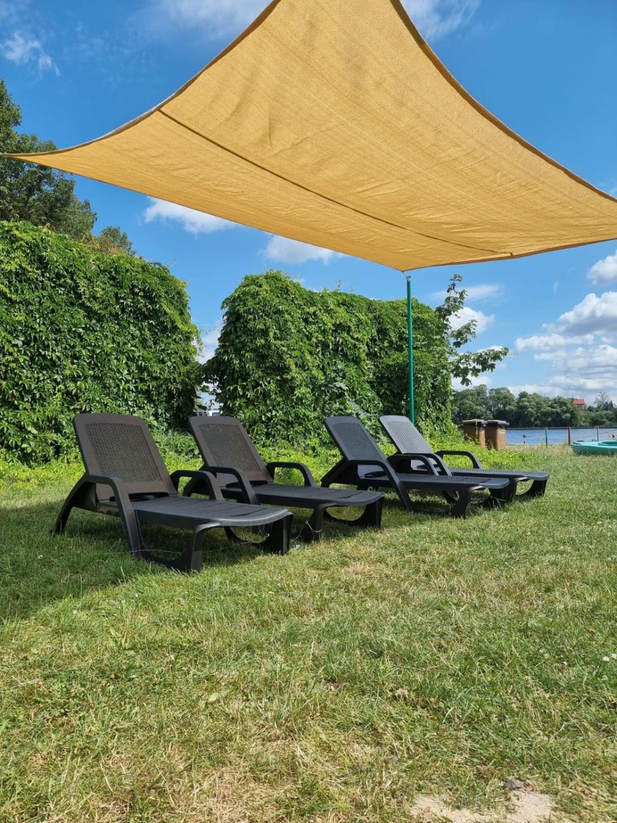 Hotel Mikorzyn Ślesin Екстериор снимка